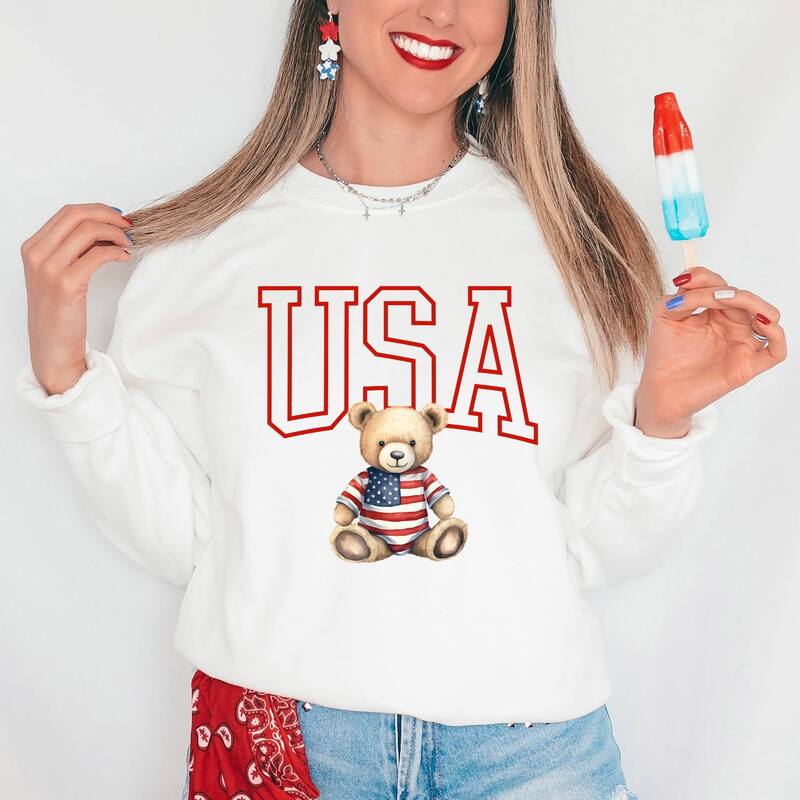 Simply Sage Market レディース トップス Tシャツ スウェット Simply Sage Market USA Bear Sweatshirt White ホワイト 11,535円