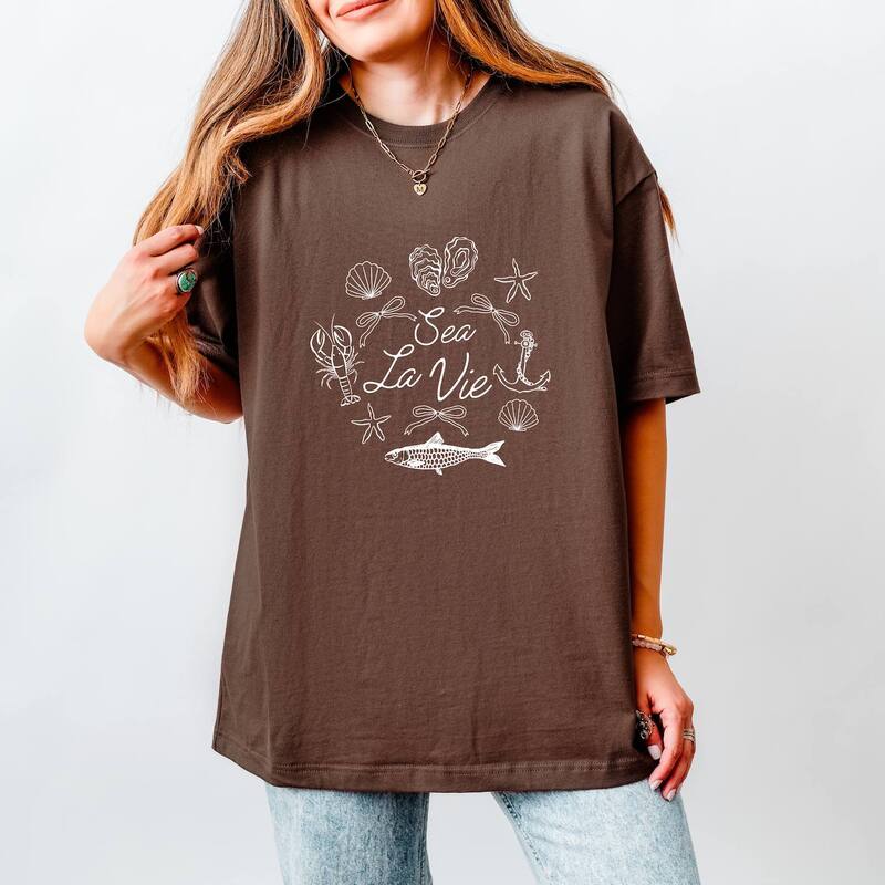 Simply Sage Market レディース トップス Tシャツ グラフィック Simply Sage Market Sea La Vie Collage - Women's Heavyweight Graphic T-Shirt Cocoa ココア 9,975円