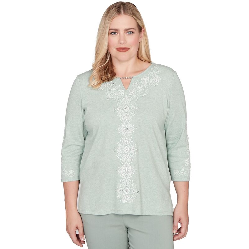 アルフレッド ダナー レディース トップス プルオーバー 刺しゅう Women\u0027s Alfredunner Classic Fit Soft Embroidered Pattern Top Sage サルヴィア