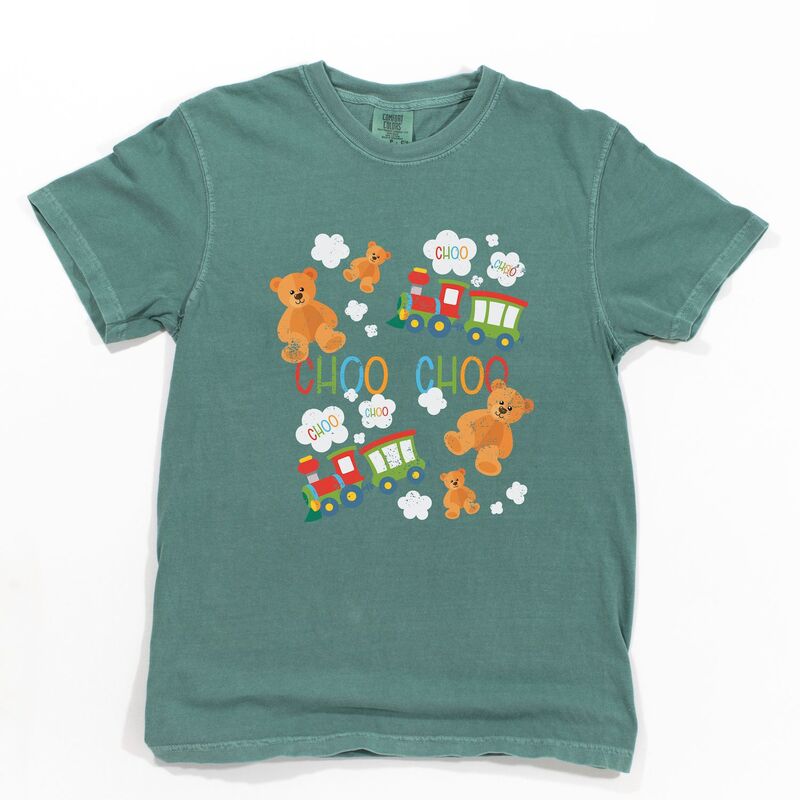 Simply Sage Market レディース トップス ティーシャツ Simply Sage Marketeddy Bears and Choo Trains - Garment Dyed Tee Light Green 緑であること トップス-Tシャツ・カットソー-レディースファッション