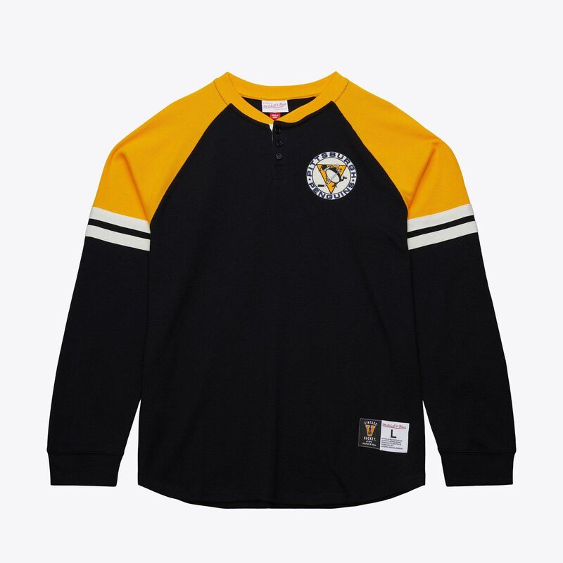 ミッチェル\u0026ネス メンズ トップス プルオーバー Men\u0027s Mitchell \u0026 Ness Black Pittsburgh Penguins Thermal Henley Long Sleeve T-Shirt Png Black 黒いこと