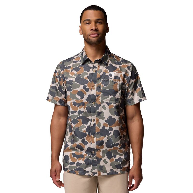 コロンビア メンズ トップス Tシャツ Men's Columbia Camo Texas Longhornsuper Slack Tide Omni-Wick Button-Up Shirtex Green グリーン｜ReVida 店 15,680円