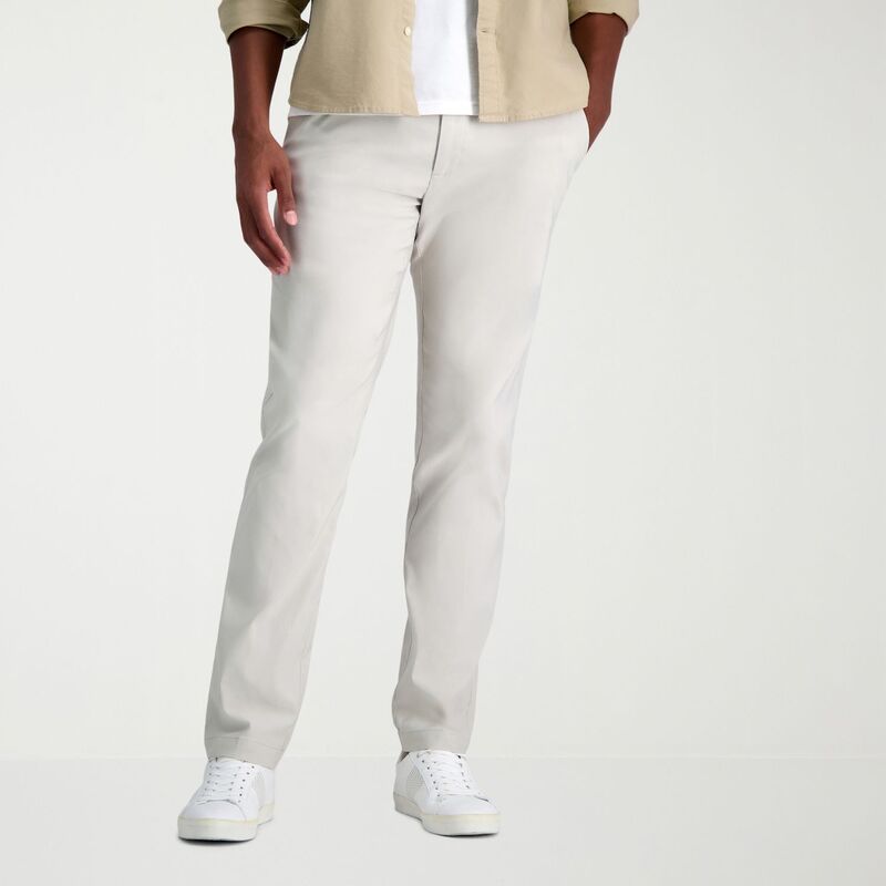 ハガー メンズ ボトムス カジュアルパンツ Men's Haggar Life Khaki Straight Fit Flex Pants Putty カーキ|ReVida 店