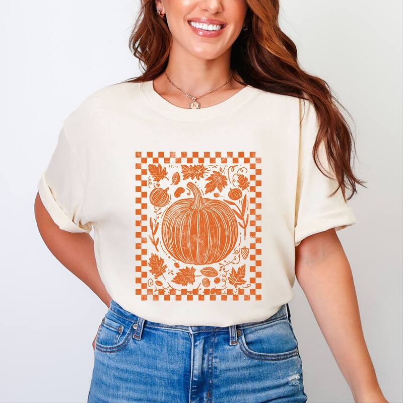 Simply Sage Market レディース トップス ティーシャツ グラフィック Simply Sage Market Pumpkin Checkeredistressed - Women\u0027s Garment Dyed Graphic T-Shirt Ivory 象牙色 Tシャツ・カットソー-レディースファッション