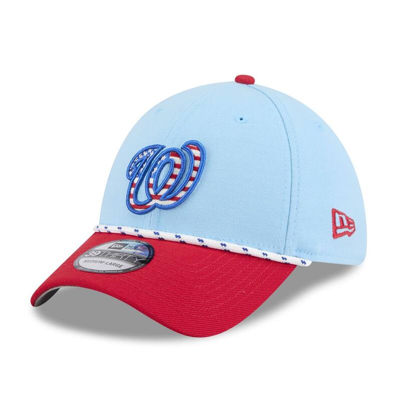 ニューエラ メンズ アクセサリー 帽子 Men's New Era Light Blue/Red Washingtonationals 2025 Fourth of July 39THIRTY Flex Hat Nat Light ブルー