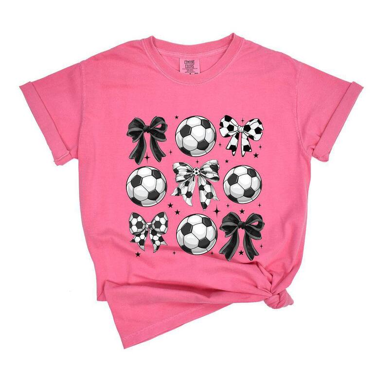 Simply Sage Market レディース トップス ティーシャツ Simply Sage Market Soccer Ball Bows Garment Dyed Tee Crunchberry サルヴィア レディースファッション-Tシャツ・カットソー-トップス