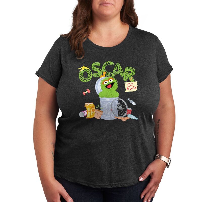 アニメキャラクター レディース トップス Tシャツ プラスサイズ グラフィック Licensed Character Plusesame Street Oscar Graphic Tee Heather Charcoal チャコール