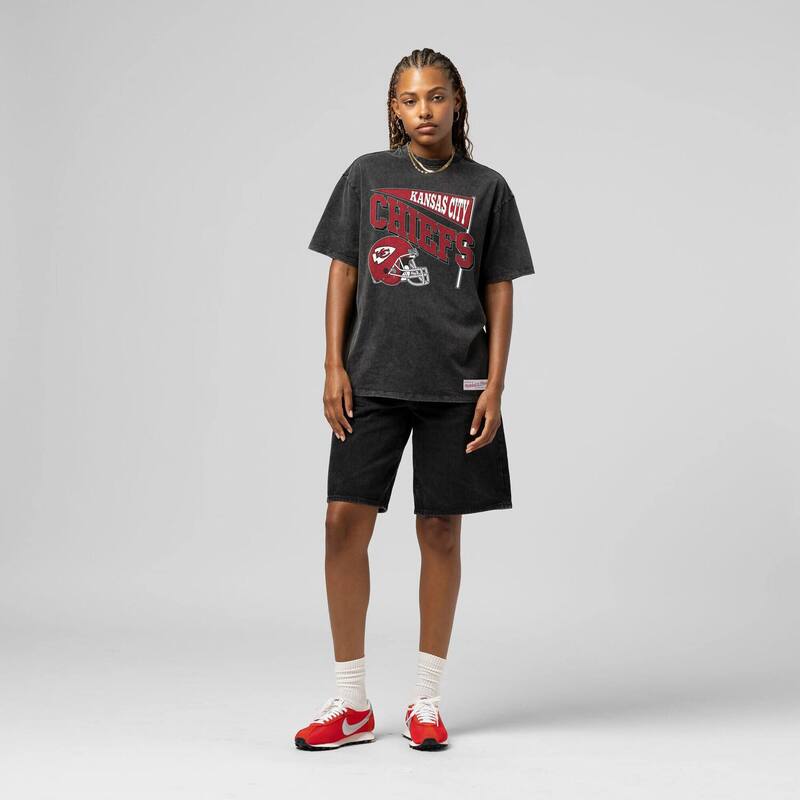 ミッチェル\u0026ネス レディース トップス ティーシャツ Women\u0027s Mitchell \u0026 Ness Blackansas City Chiefs Team Dynamic Boyfriend Mineral Wash T-Shirt Chf Black 黒いこと レディースファッション-Tシャツ・カットソー