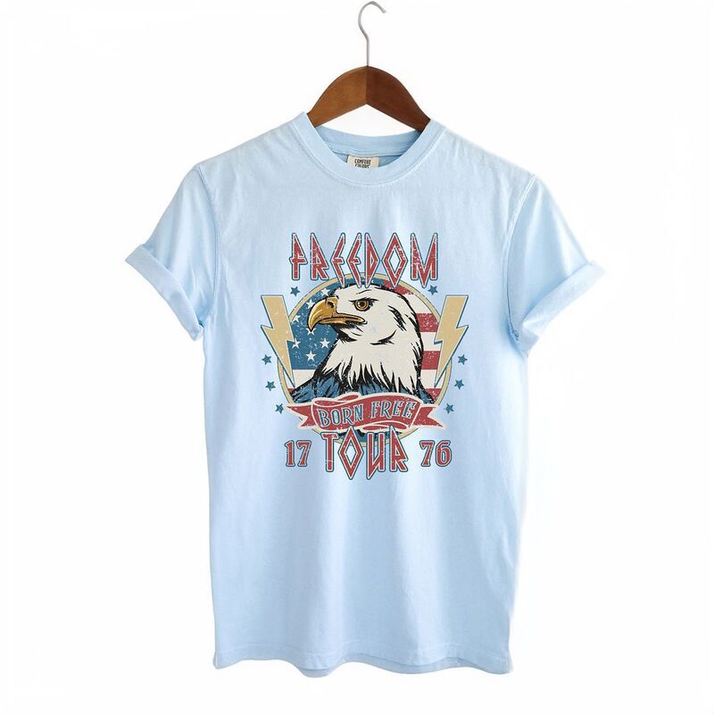 Simply Sage Market レディース トップス ティーシャツ Simply Sage Market Freedom Tour Born Free Garment Dyed Tees Chambray Tシャツ・カットソー-レディースファッション-トップス