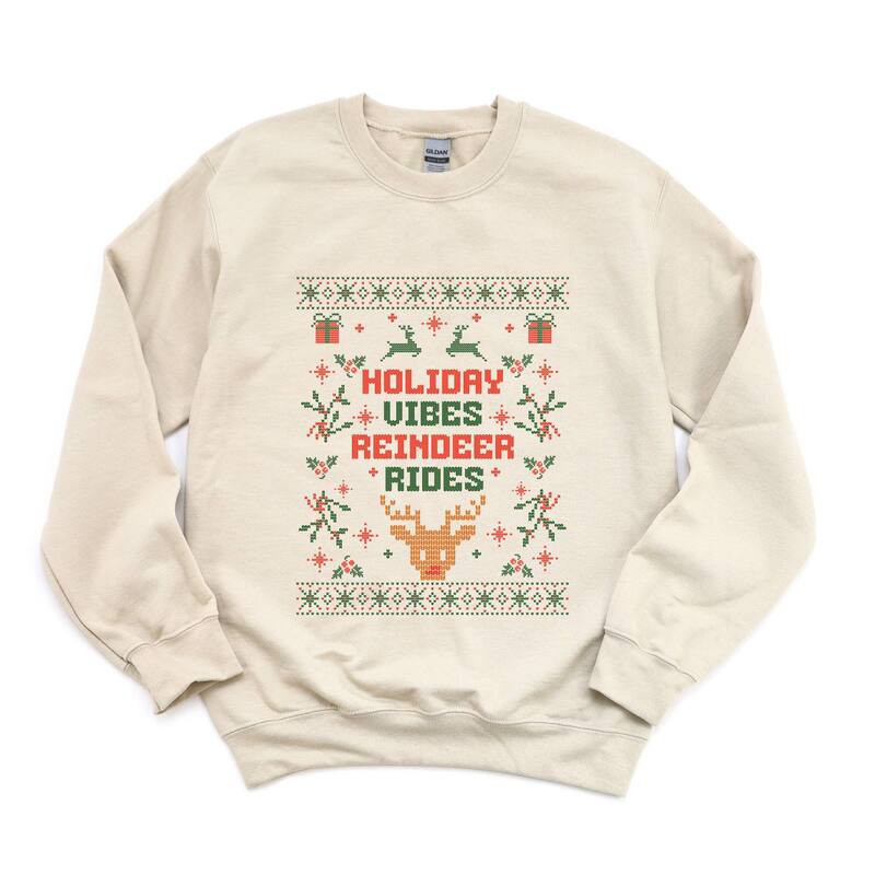 Simply Sage Market レディース トップス Tシャツ スウェット セーター グラフィック Simply Sage Market Holiday Vibes Reindeerides Ugly Sweater - Women's Graphic Sweatshirt Dust