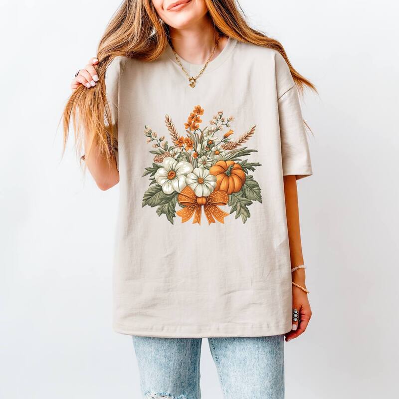 Simply Sage Market レディース トップス Tシャツ フラワー柄 フラワー グラフィック Simply Sage Market Coquette Orange Bow Fall Floral - Women's Heavyweight Graphic T-Shirt Dust オレンジ