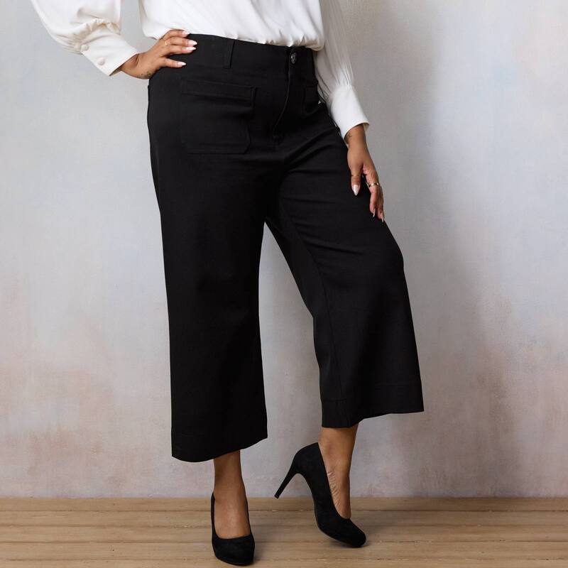 LC Lauren Conrad レディース ボトムス カジュアルパンツ ワイドレッグ プラスサイズ クロップド Plusize LC Lauren Conrad Super High Rise Wildflower Wide Leg Cropped Pants Black ブラック