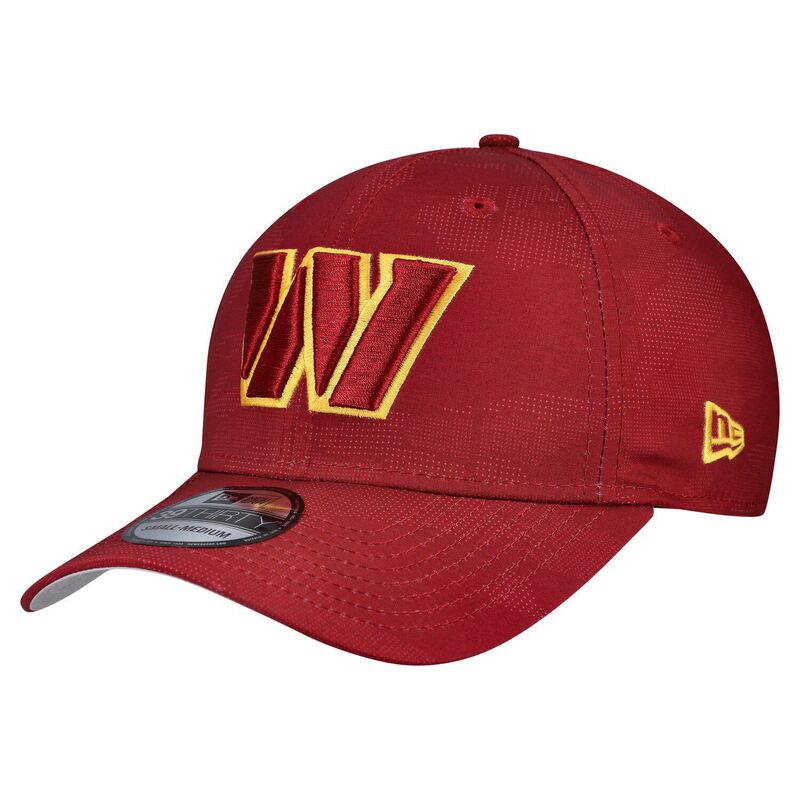 ニューエラ メンズ アクセサリー 帽子 Men's New Era Burgundy Washington Commanders Tonal Camo 39THIRTY Stretch Fit Hat Wft Med Re バーガンディ