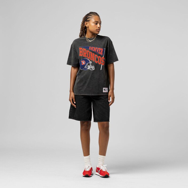 ミッチェル\u0026ネス レディース トップス ティーシャツ Women\u0027s Mitchell \u0026 Ness Black Denver Broncos Team Dynamic Boyfriend Mineral Wash T-Shirt Den Black 黒いこと レディースファッション-Tシャツ・カットソー-トップス