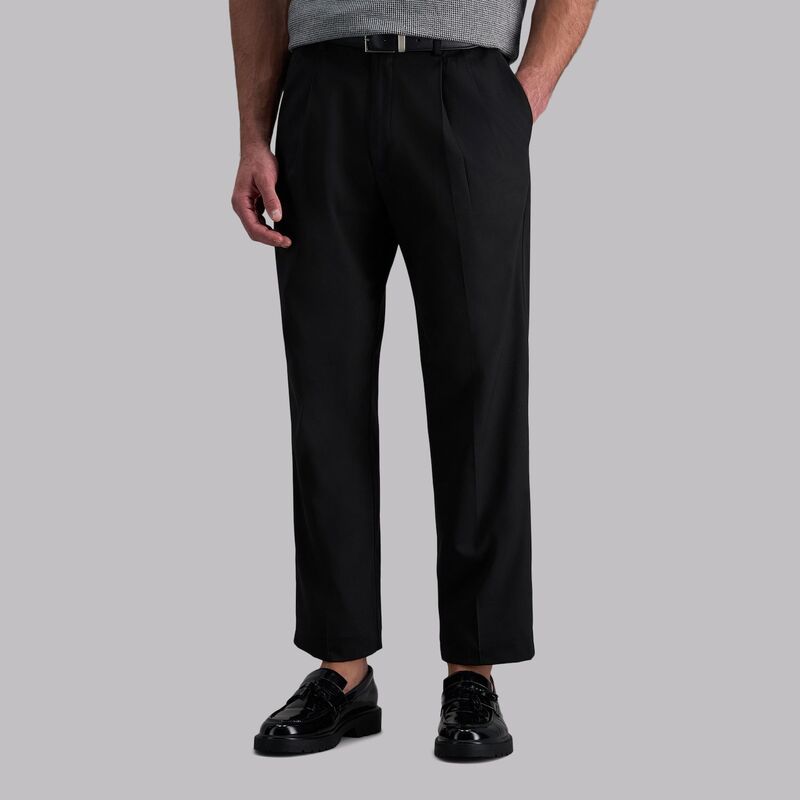 ハガー メンズ ボトムス カジュアルパンツ プリーツ Men's Haggar Cool Right Performance Flex Classic-Fit Pleated Pants Black ブラック