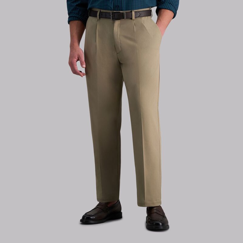 ハガー メンズ ボトムス カジュアルパンツ プリーツ Men's Haggar Cool Right Performance Flex Classic-Fit Pleated Pants Khaki カーキ
