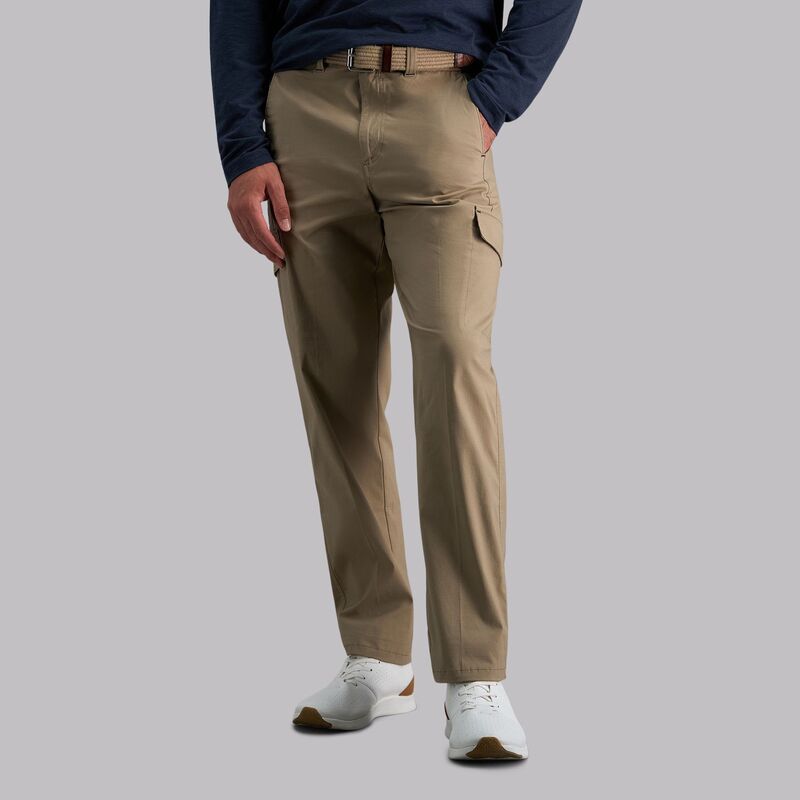 ハガー メンズ ボトムス カジュアルパンツ Men's Haggar Active Series Urban Utility Cargo Straight-Fit Pants Med Khaki カーキ