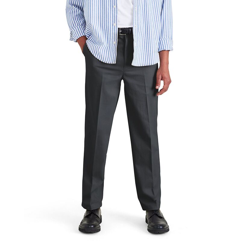ドッカーズ メンズ ボトムス カジュアルパンツ Men's Dockersignature Iron Free Stain Defenderelaxed-Fit Khaki Pants Charcoal Heather チャコール