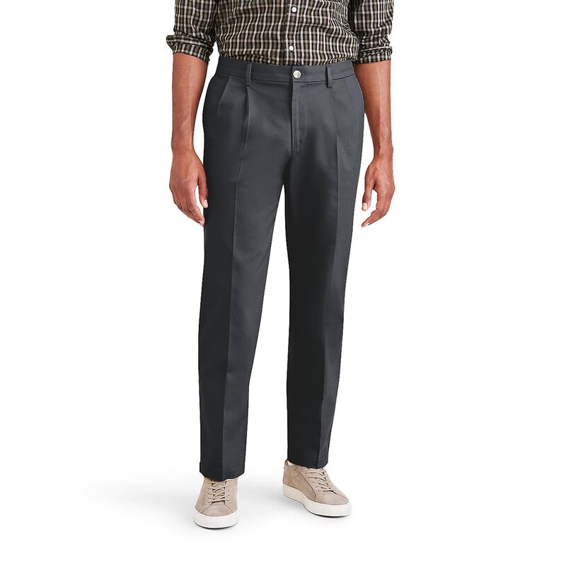 ドッカーズ メンズ ボトムス カジュアルパンツ プリーツ Men's Dockersignature Iron Free Stain Defender Classic-Fit Khaki Pleated Pants Charcoal Heather チャコール
