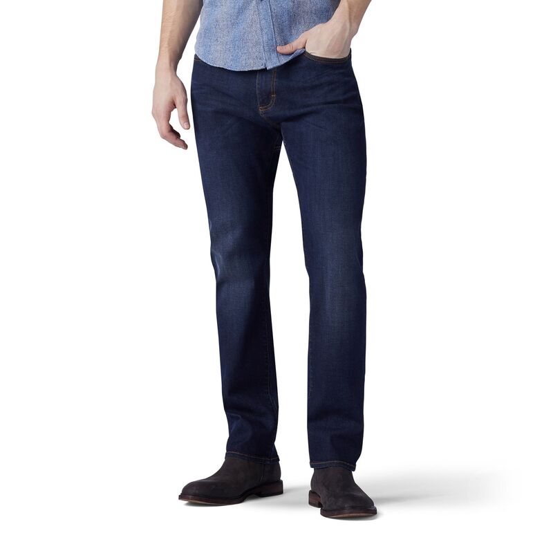リー メンズ ボトムス デニムパンツ ジーンズ Men's Leextreme Motion Stretch Athletic-Fit Jeans Blue Strike ブルー|ReVida 店