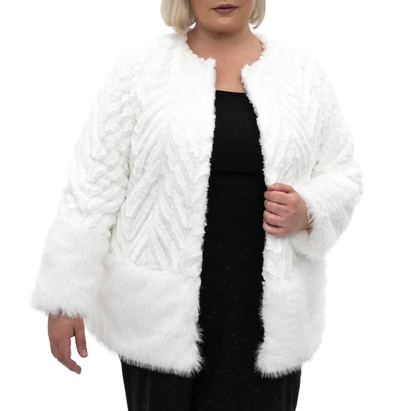 ニナレオナルド レディース アウター ジャケット・ブルゾン プラスサイズ Plusize Nina Leonard Chevron Faux-Fur Bolero Ivory アイボリー