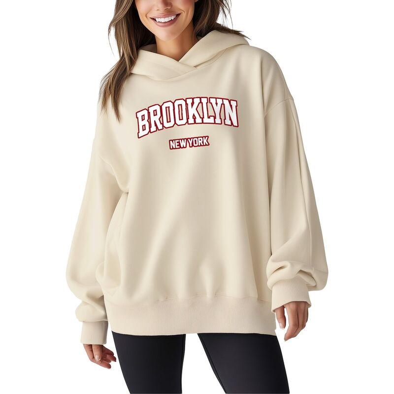アニメ人となり レディース アウター パーカー・スウェット プルオーバー フリース Licensed Character Women\u0027s Brooklynew York Collegiate Oversized Fleece Hoodie Sweatshirt Cream 皮膚軟化剤 レディースファッション-パーカー