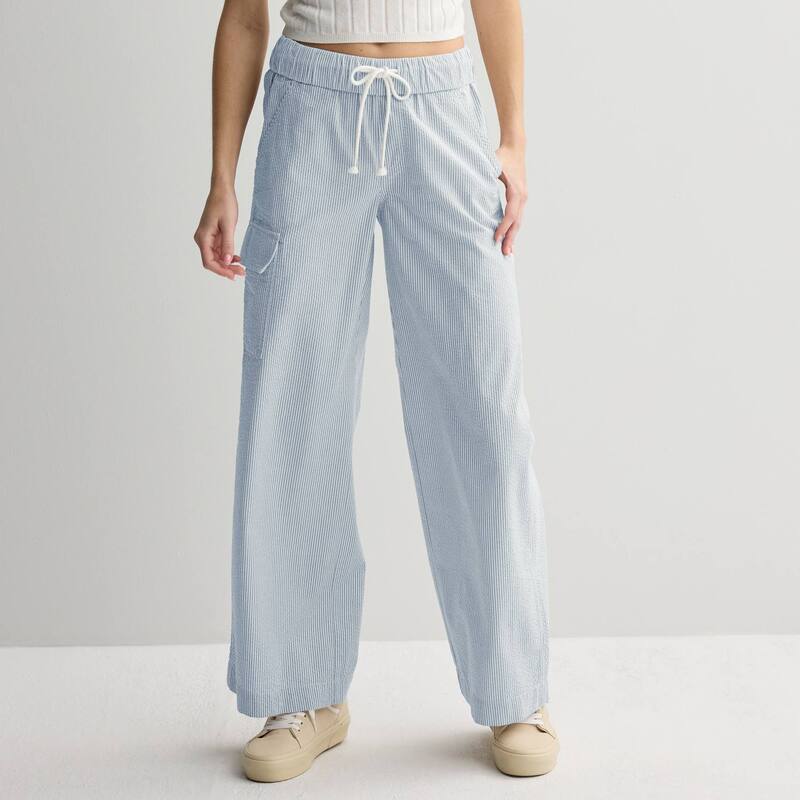 エスオー レディース ボトムス カジュアルパンツ Juniors' SO Mid Rise Pull-On Seersucker Pants Blue White Stripe ホワイト 8,610円