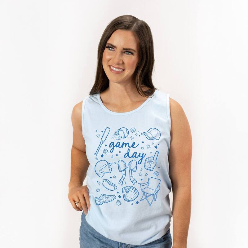 Simply Sage Market レディース トップス ティーシャツ グラフィック Simply Sage Market Baseball Game Day Sketched Collage - Women\u0027s Garment Dyed Graphic Tank Top Chambray トップス-Tシャツ・カットソー