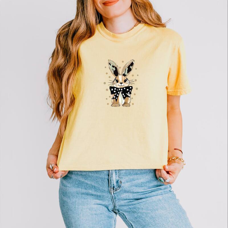 Simply Sage Market レディース トップス ティーシャツ 一点柄 一点 グラフィック Simply Sage Market Bunny Polka Dot Coquette - Women\u0027s Boxy Crop Top Graphic T-Shirt Butter 一点 Tシャツ・カットソー-トップス