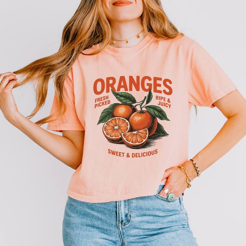Simply Sage Market レディース トップス ティーシャツ ヴィンテージ グラフィック Simply Sage Market Fresh Picked Oranges Vintage - Women\u0027s Boxy Crop Top Graphic T-Shirt Peachy レディースファッション-Tシャツ・カットソー