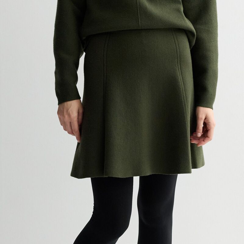 ナインウェスト レディース 下つ方スコート スウェーター Women ’ s Nine West Flare Sweater Skirt Forest Night フォレスト