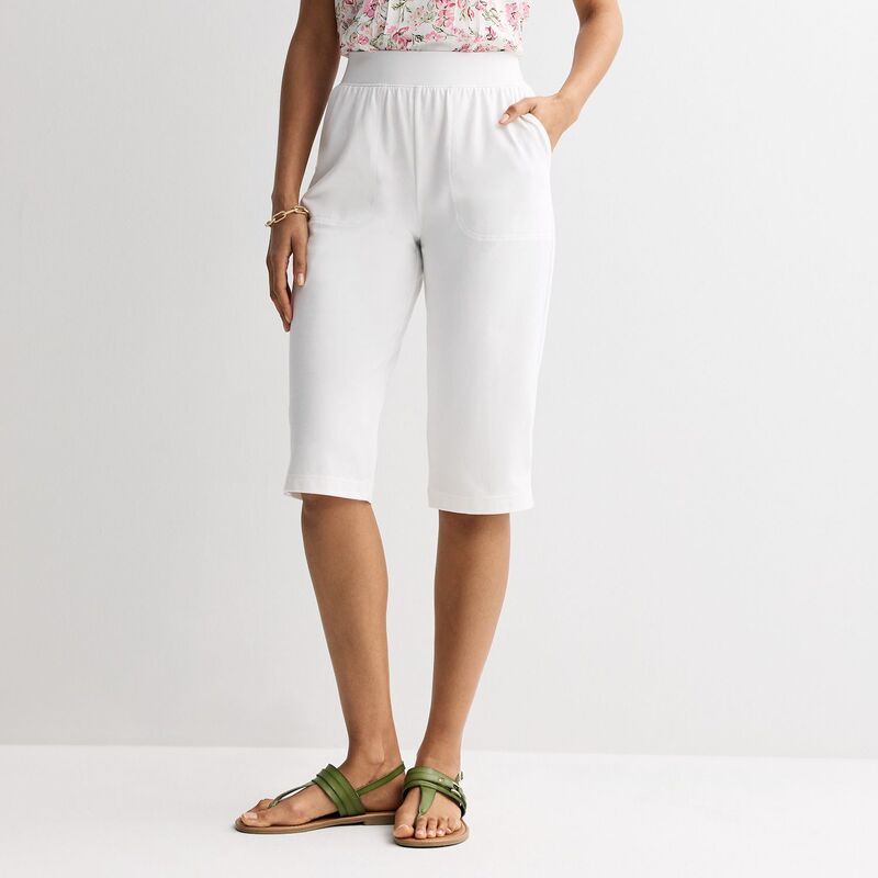 クロフト＆バロー レディース ボトムス カジュアルパンツ ショートパンツ ニット Women Croft \u0026 Barrow Easy Pull On Knit Skimmer Shorts Bright White ホワイト