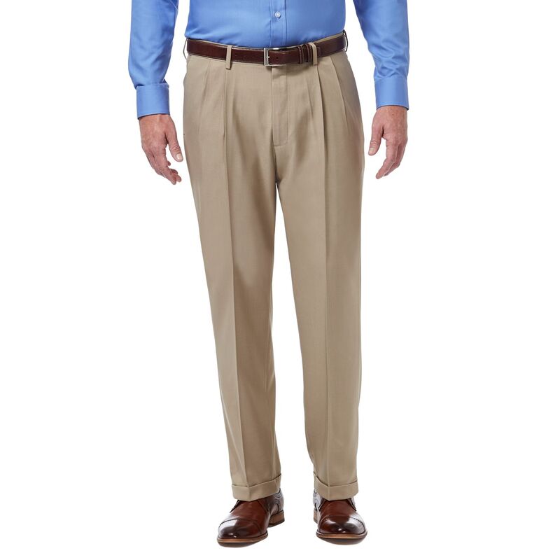 ハガー メンズ ボトムス カジュアルパンツ プリーツ Men ’ s HaggarR Premium Comfort Expandable-Waist Classic-Fit Stretch Pleatedress Pants Medium Khaki カーキ|ReVida 店