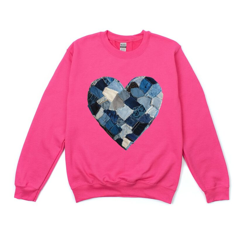 Simply Sage Market レディース トップス Tシャツ プリント スウェット グラフィック Simply Sage Market Demin Heart Print - Women's Graphic Sweatshirt Raspberry