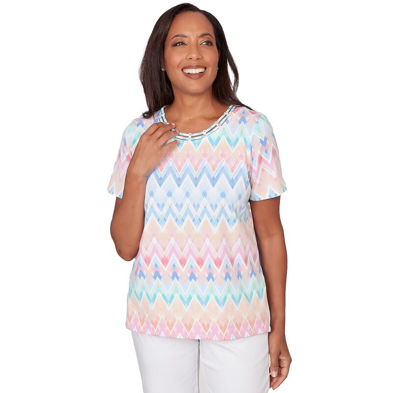 アルフレッド ダナー レディース トップス Tシャツ Women's Alfredunner Chevron Beaded Neck T-Shirt Pastel