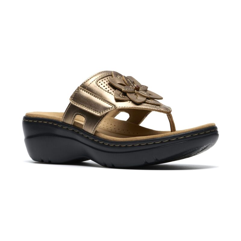 クラークス レディース シューズ サンダル Clarks Merliah2 Kyla Women\u0027s Wedge Sandals Gold Metallic ゴールド