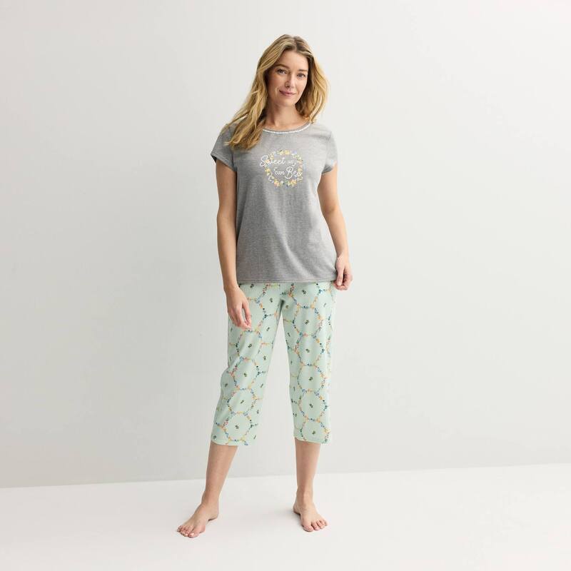 クロフト＆バロー レディース アンダーウェア ナイトウェア キャップ Women's Croft & Barrow Capri Pajama Set Bee And Wreath