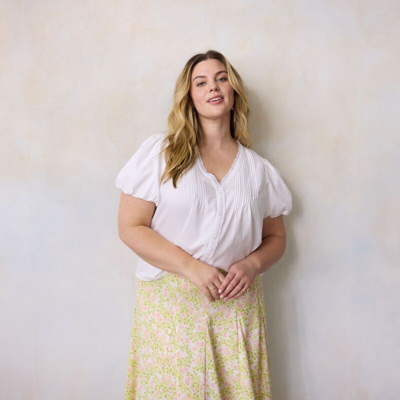 LC Lauren Conrad レディース トップス プルオーバー V素っ首 つけ加える大きさ トップ Plusize LC Lauren Conrad V-Neck Button Front Blouse with Tuckstone White 白いこと