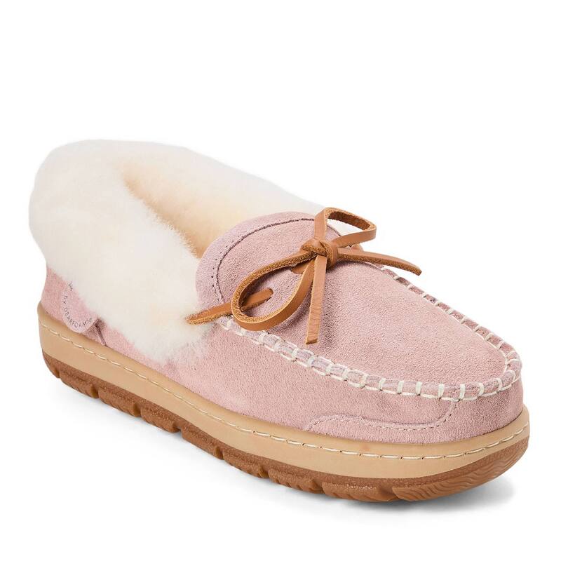 ディアフォームズ レディース シューズ サンダル Fireside by Dearfoams Women\u0027s Gladstone Genuine Shearling Moccasin Slippers Dusty Pink サクラ色