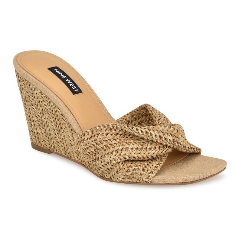 ナインウェスト レディース シューズ サンダル Nine West Nikhil Women's Wedge Dressandals Medium Natural