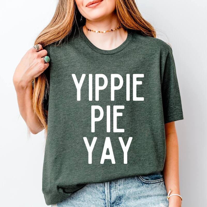 Simply Sage Market レディース トップス Tシャツ グラフィック Simply Sage Market Yippie Yay - Women'short Sleeve Graphic T-Shirt Forest フォレスト