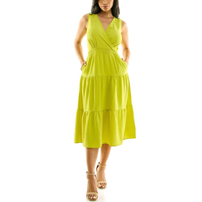 ニナレオナルド レディース トップス ワンピース ティアード ミディ シャーリング Women\'s Nina Leonard Tiered Smocked Midi Dress Chartreuse シャルトリューズ｜ReVida 店