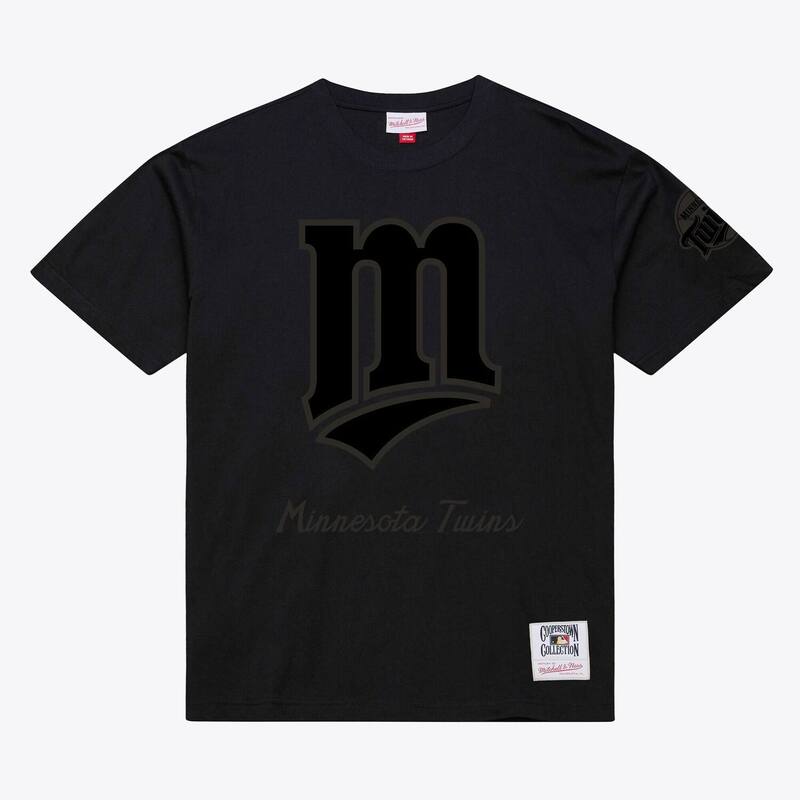 ミッチェル&ネス レディース トップス Tシャツ Men Mitchell & Ness Black Minnesota Twins Cooperstown Collection Phantom T-Shirtwn Black ブラック