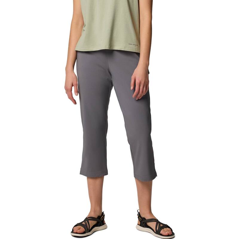 コロンビア レディース ボトムス カジュアルパンツ キャップ Women's Columbiall Seasons Capri Pants City Gray グレー｜ReVida 店