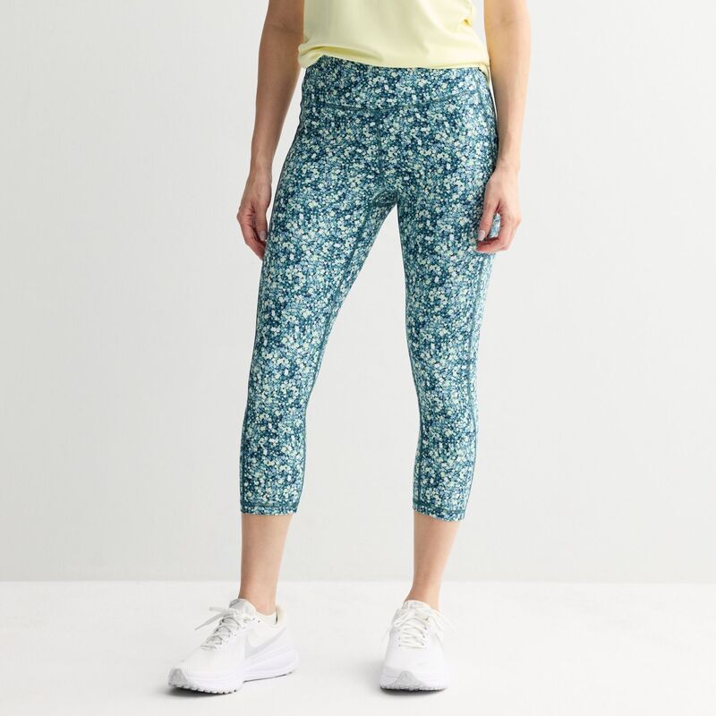 Tek Gear レディース ボトムス カジュアルパンツ キャップ レギンス ハイウエスト Women's Tek Gear Ultrastretch Pocket High-Waisted Capri Leggings Green Microditsy グリーン
