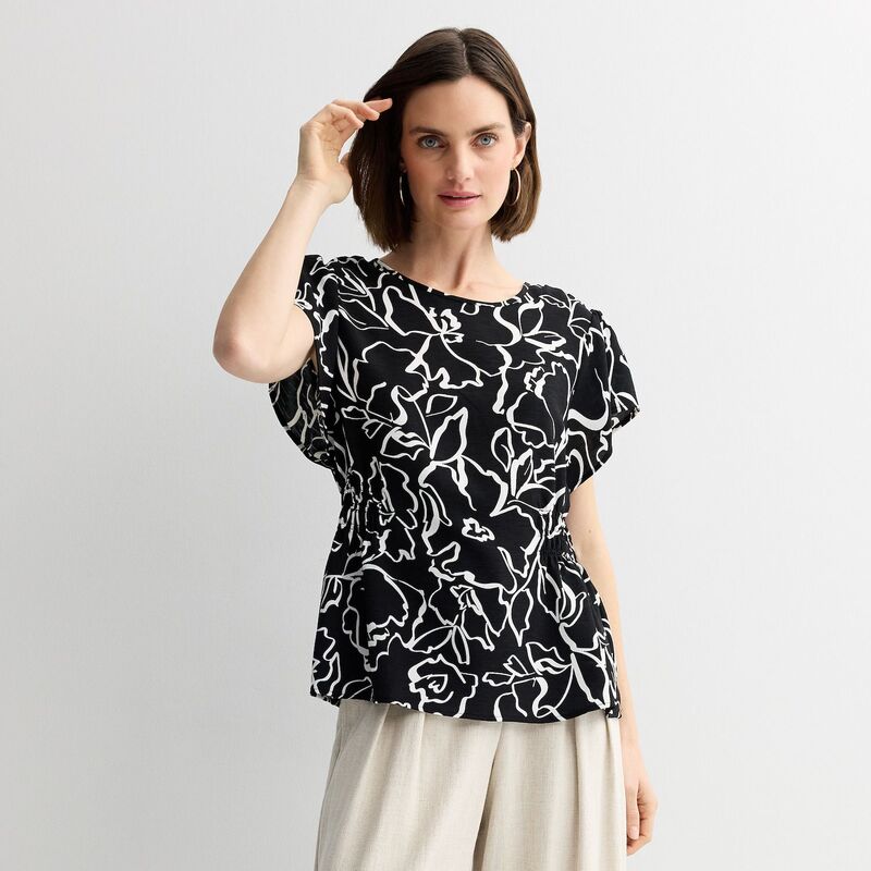 ナインウェスト レディース トップス プルオーバー トップ Women\u0027s Nine West Cinched Flutter Sleeve Blouse Black Josefina Floral 黒いこと