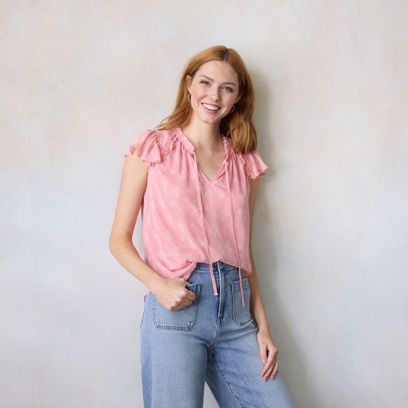 LC Lauren Conrad レディース トップス プルオーバー V素っ首 フラウンス Women\u0027s LC Lauren Conrad Ruffle V-Neck with Trim Topink Payton Stamp サクラ色