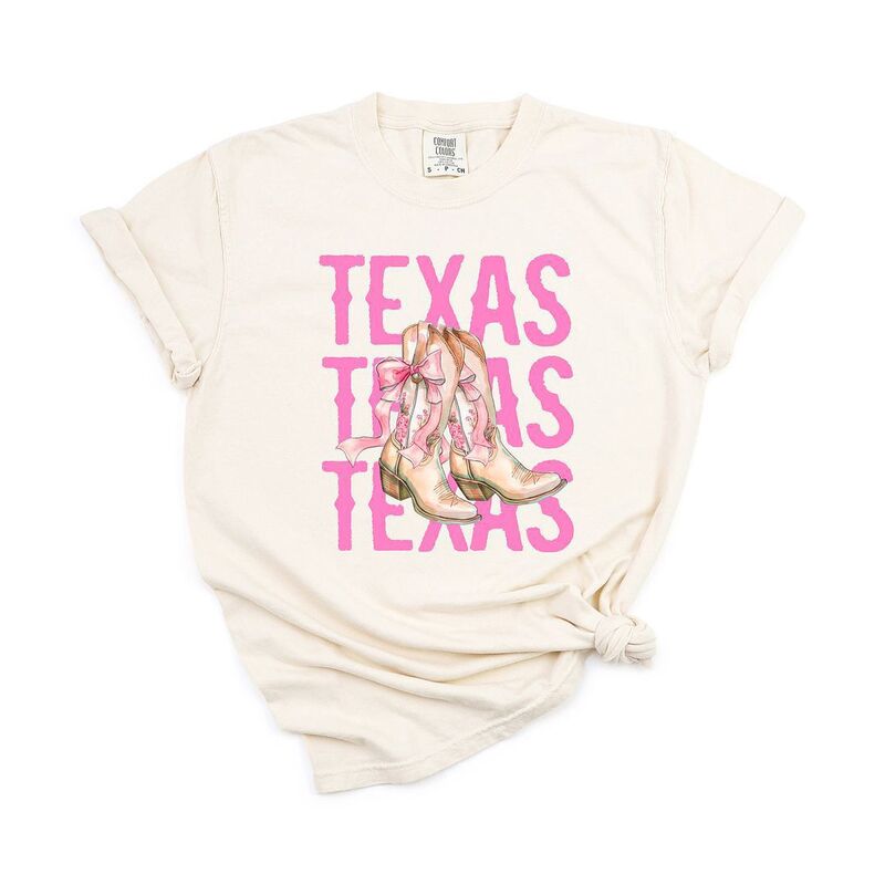Simply Sage Market レディース トップス ティーシャツ ブーツ Simply Sage Market Coquettexas Cowgirl Boots Garment Dyed Tees Ivory 象牙色 トップス-Tシャツ・カットソー-レディースファッション