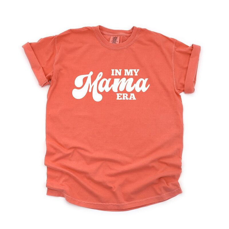 Simply Sage Market レディース トップス ティーシャツ Simply Sage Market In My Mama Era Garment Dyed Tee Bright Salmon 年魚 Tシャツ・カットソー-トップス