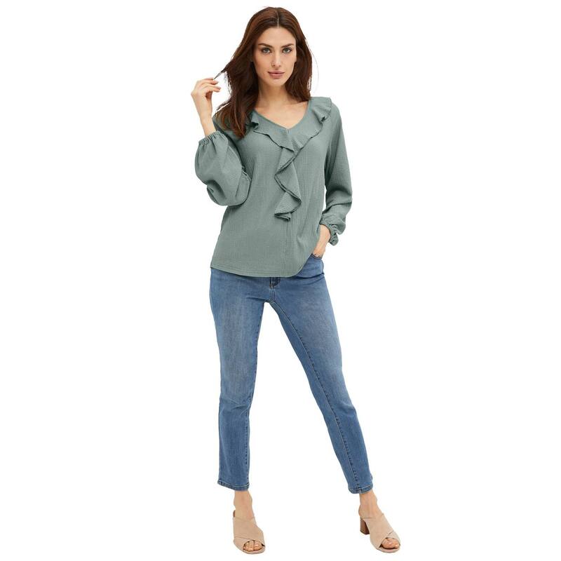 Ellos レディース トップス Tシャツ Vネック プラスサイズ フリル ニット ellos Plusize Stretch Textured Knit V-Neck Ruffle Frontop Grey Spruce グレー